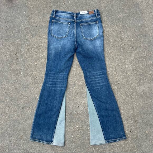 NWT Judy Blue Georgia Flare Jeans - Picture 3 of 8